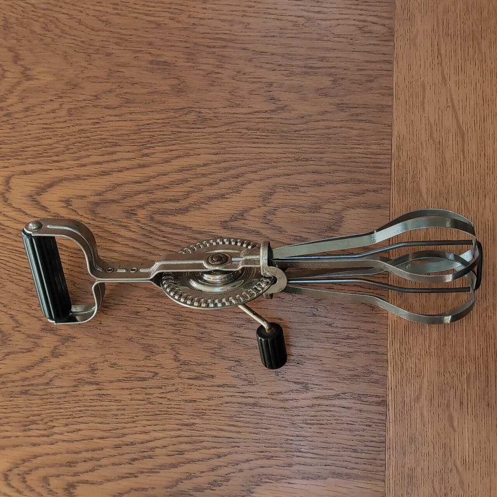 Vintage hand mixer